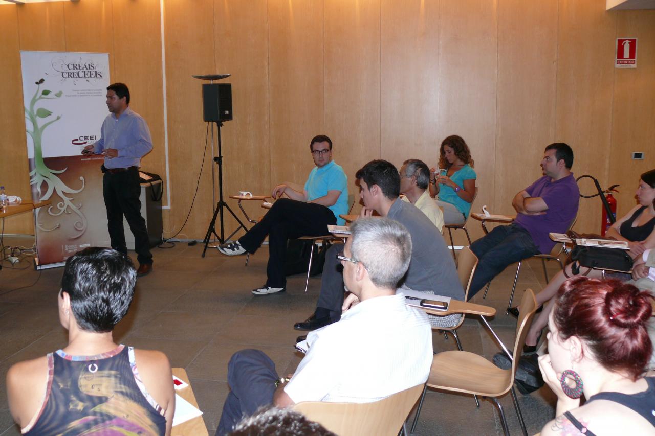 Desayuno de Innovaci�n. Ventajas de trasladar mi empresa a la nube. CEEI Castell�n.
