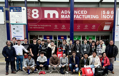 Alumnado de Automatizaci�n y Rob�tica Industrial visita Advanced Manufacturing Madrid