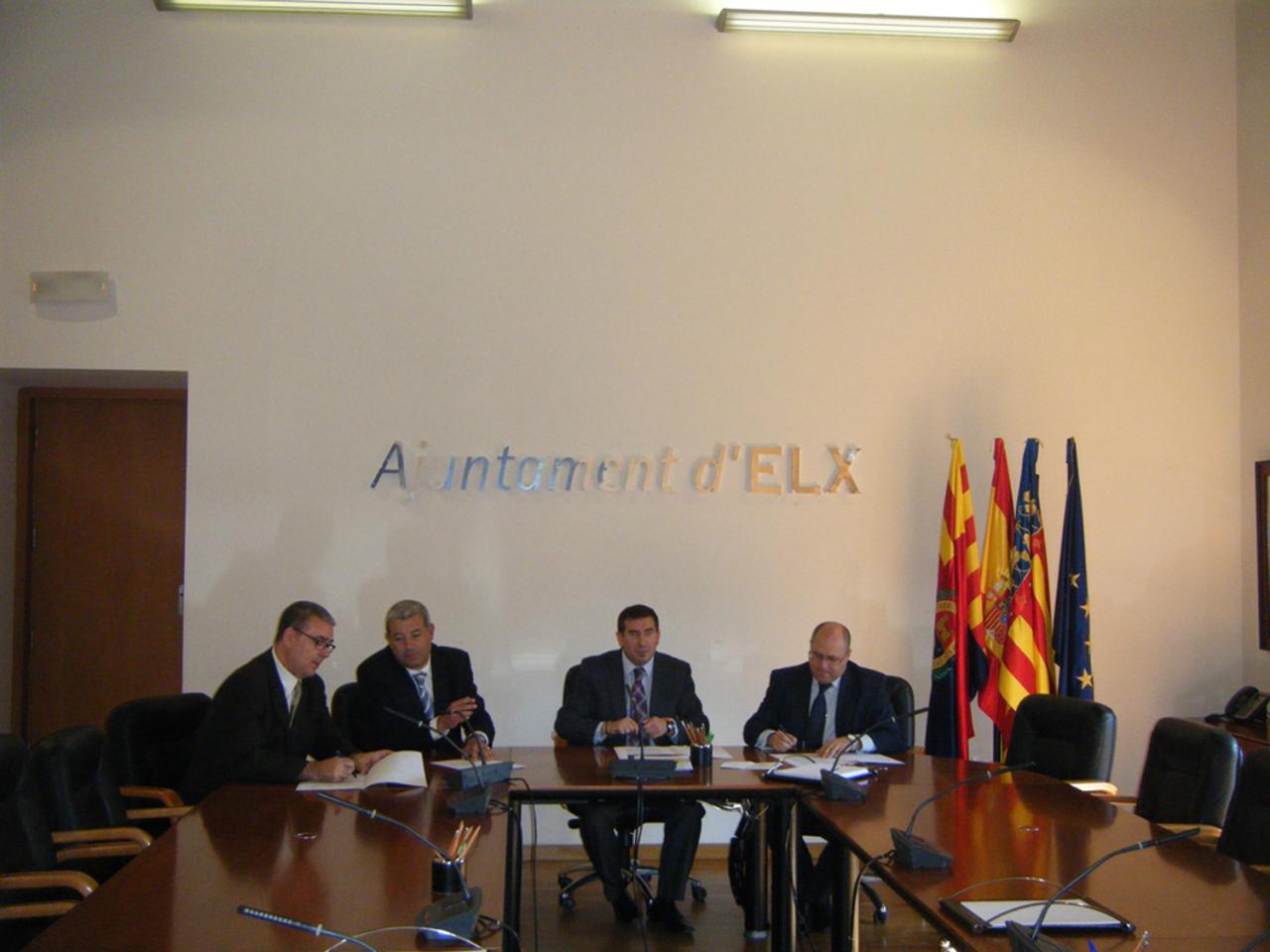 FOTOGRAFIA CONVENIO AYTO ELX