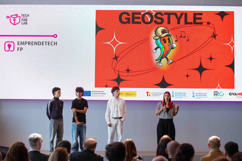 Fotogaler�a Demoday auton�mico Emprendetech FP (36)[;;;][;;;]