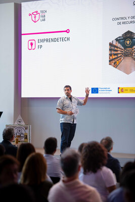 Fotogaler�a Demoday auton�mico Emprendetech FP (46)