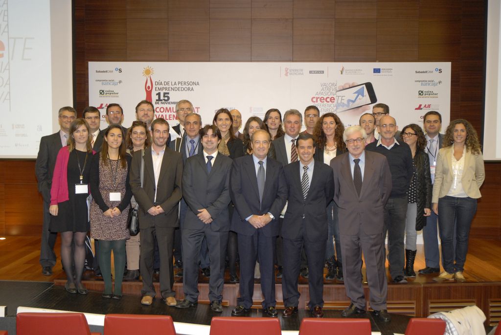 Foto familia Secretaría Técnica 2012