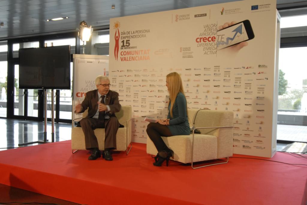 37 DPECV2012 Set Entrevistas Feria Valencia 15N. Salvador Gil Gironés