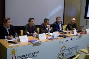105 Centro de Eventos (Sala 2H 12:00h.) #DPECV2013
