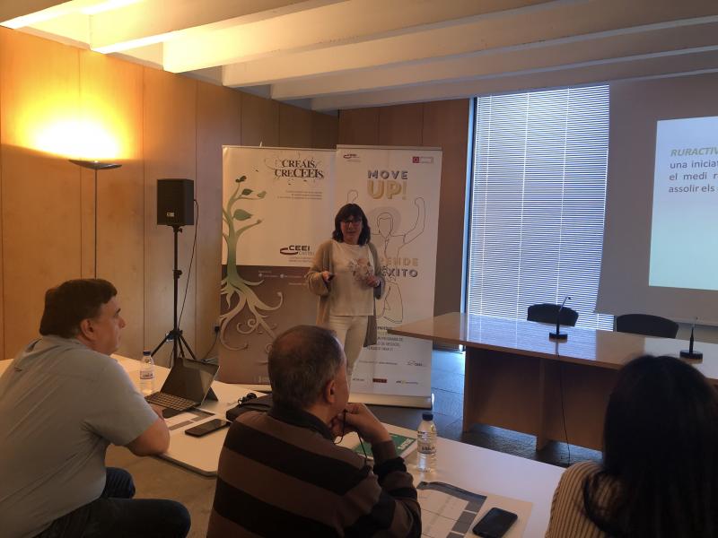 Presentaci�n y defensa en  final primera fase (3)[;;;][;;;]